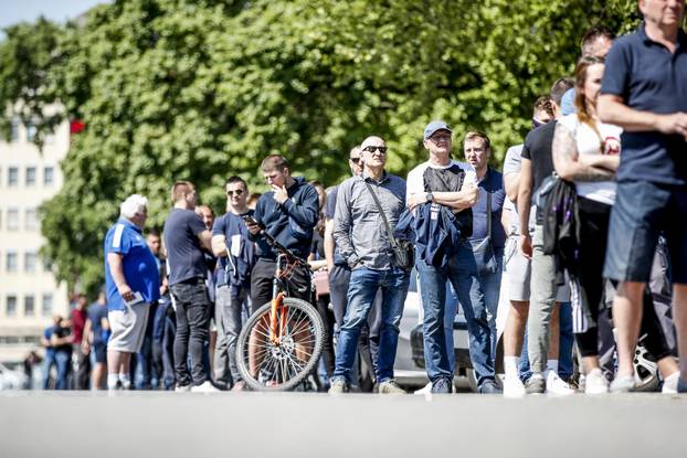 Dinamo ulaznice za dva derbija prodaje i u paketu, gužva na Ticket pointu 