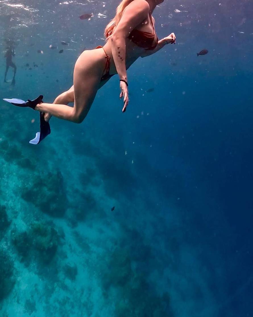 Meri Goldašić poput Male sirene plivala s ribicama na Maldivima