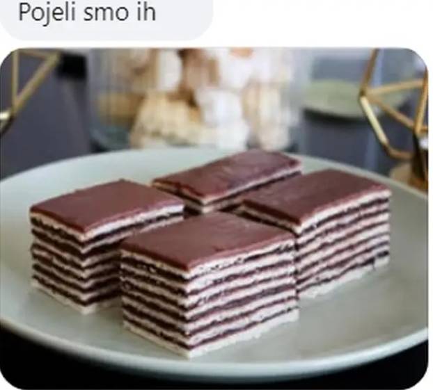 FOTO Policajac Dagur i Šeks na tribinama. Ovo su hit 'memovi'