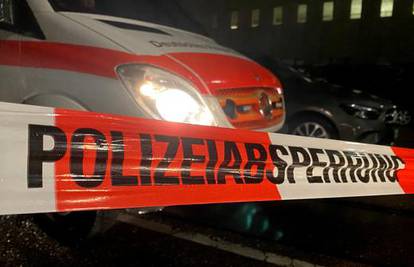 Njemačka: Vozač prevozio 30 migranata, pokušao pobjeći pa se zabio u policijski auto