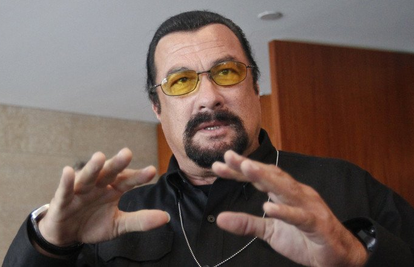 Steven Seagal je prijetnja za Ukrajinu, ne smije u zemlju