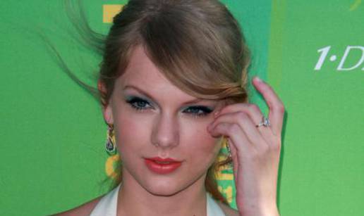 Teen Choice: Taylor Swift je trijumfirala na dodjeli nagrada