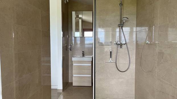 FOTO Vila iznad Malinske ima bazen i predivan pogled na more - Evo koliko bi vas koštala