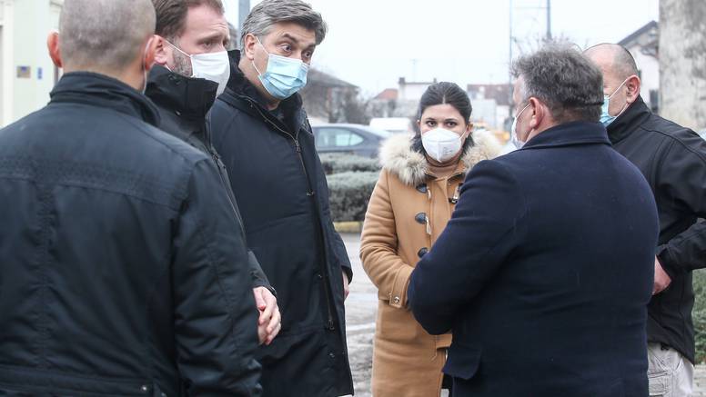 Plenković u svađi s novinarima: 'Što nije bilo dovoljno brzo?'
