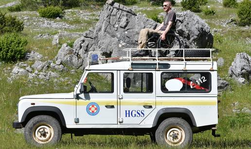 FOTO Slaven je uz HGSS-ovce ostvario san: 'Bio sam na najvišem vrhu u Hrvatskoj'