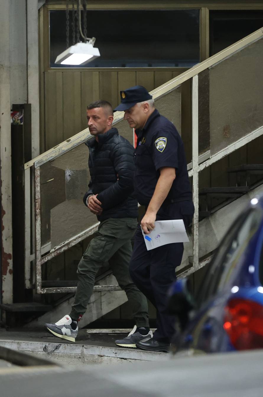 Zagreb: Dovođenje uhićenih u prostorije USKOK-a