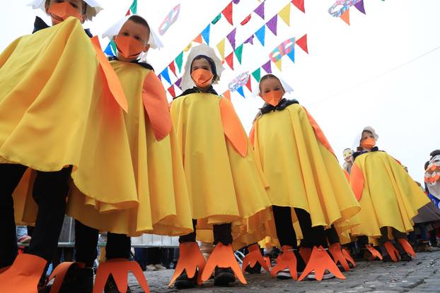 Samobor: Dječja povorka u sklopu 200. obljetnice Samoborskog fašnika