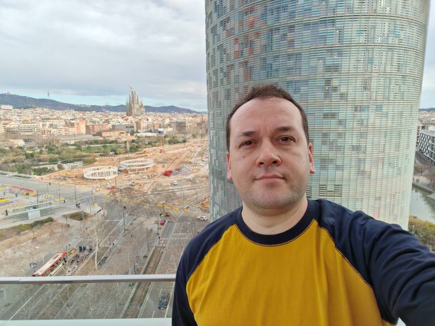 Najnapredniji Honor: Magic 6 Pro može sam voziti auto, ima moćnu kameru. Znamo kad stiže