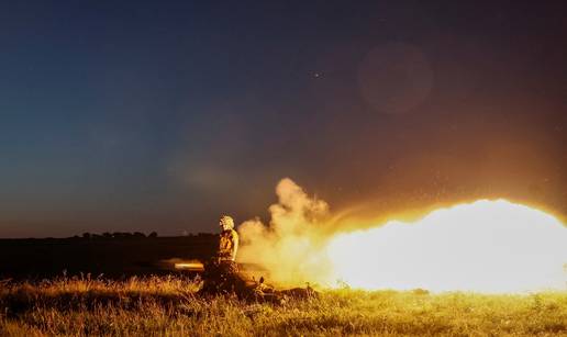 Ukrajina tvrdi: 'Pogodili smo  i uništili skladište dronova u Rusiji!'; Moskva bez komentara