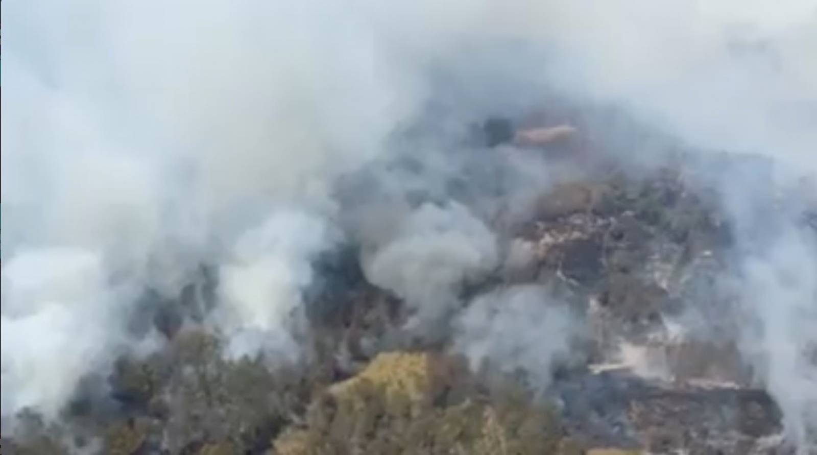 Social media picture of smoke billowing from bushfire in Bobin