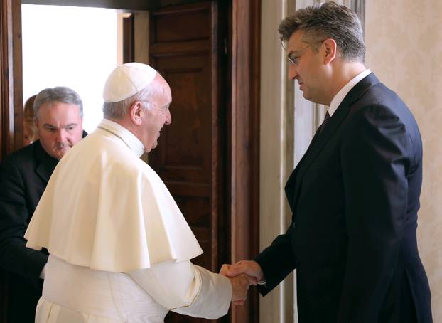 Vatikan: Premijer Andrej Plenković sastao se s papom Franjom