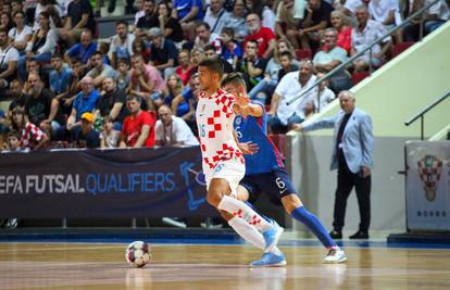 Hrvatska futsal reprezentacija poražena u Francuskoj s 5-2