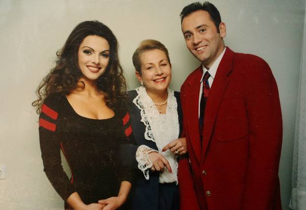 Zagreb: Presnimke fotografija Ksenije Urli?i?