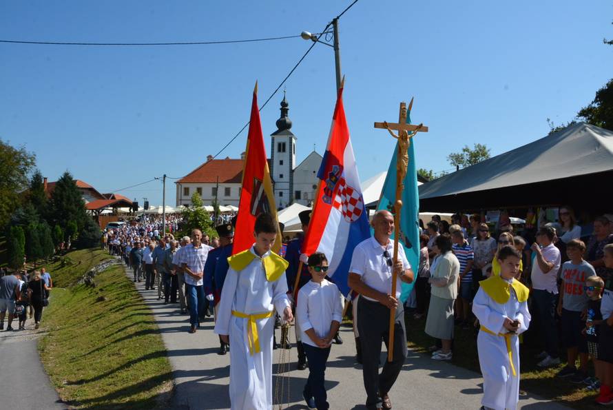 Na Veliku Gospu mise na otvorenom, ali bez procesija