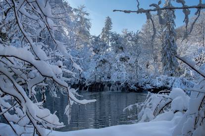 Ledeno kraljevstvo Plitvice: Inje i snijeg stvorili su pravu bajku