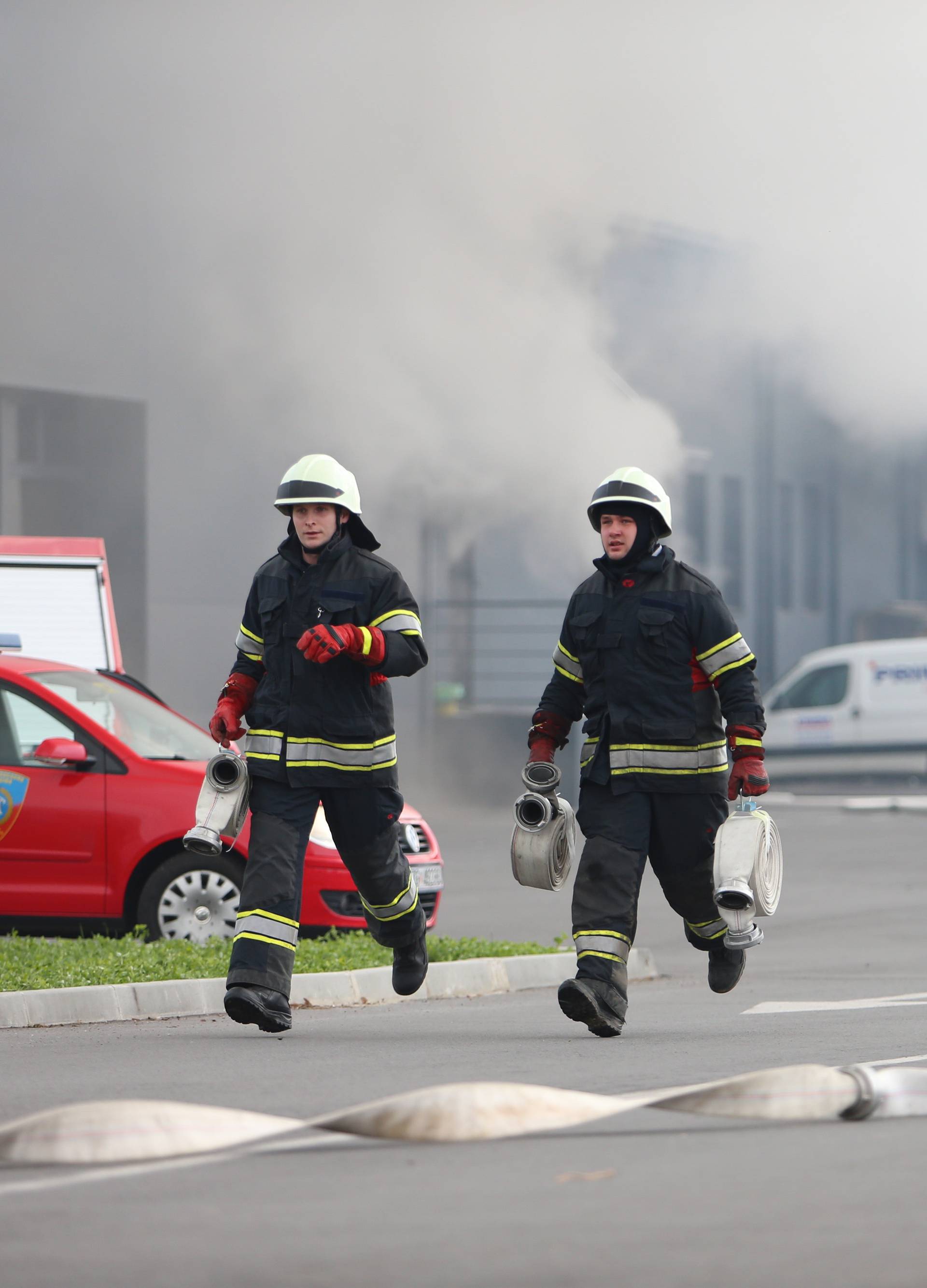 'Bilo je strašno, nismo ni znali ima li ljudi u našem skladištu'