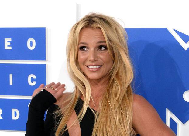 Britney Spears allegedly hit by security guard