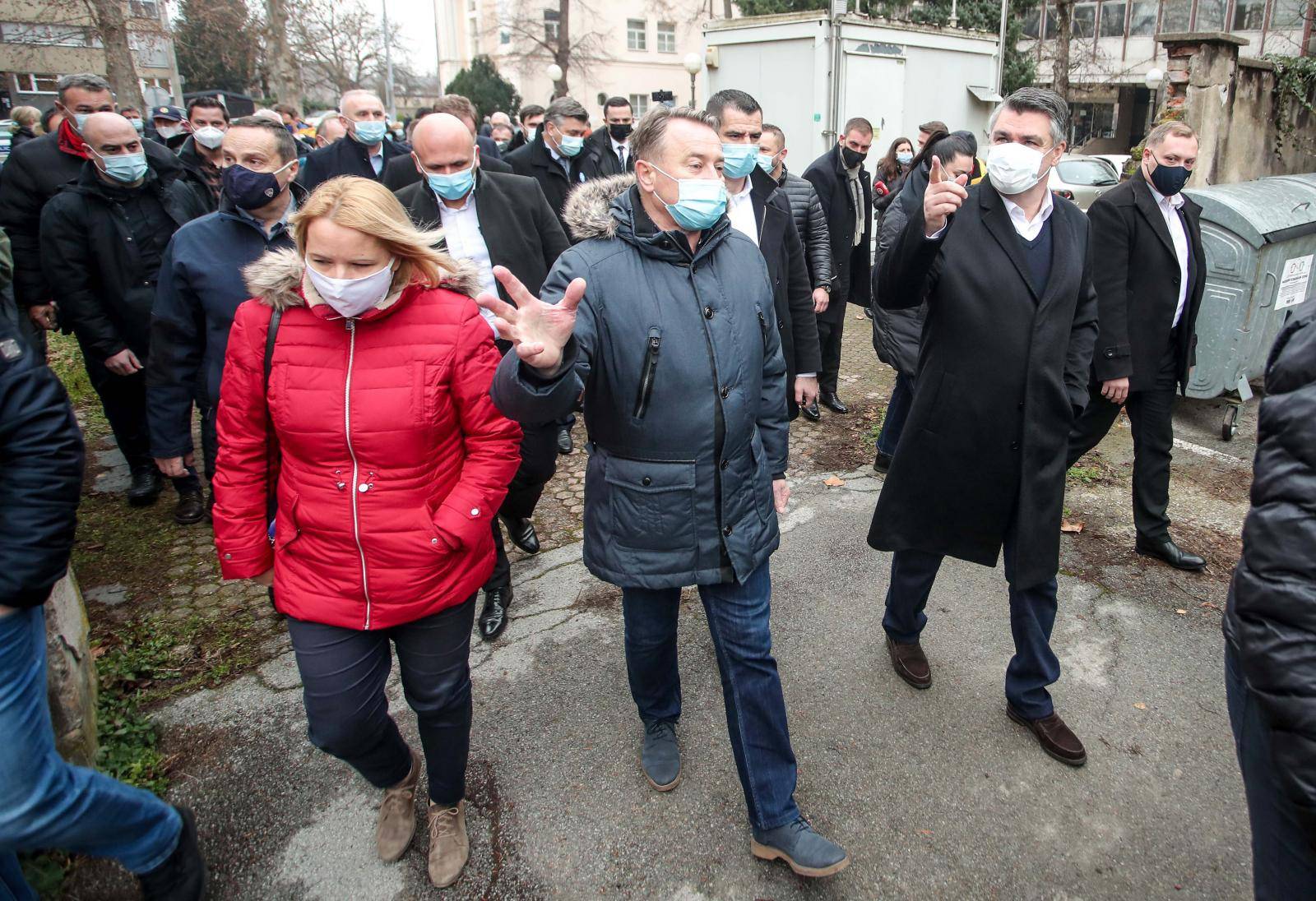 Milanović i Plenković u Sisku: Zatreba li, u grad će doći vojska