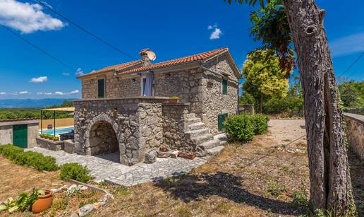 Kupujete nekretninu na Krku? Ovo su ključni trendovi koje kupci ne smiju ignorirati