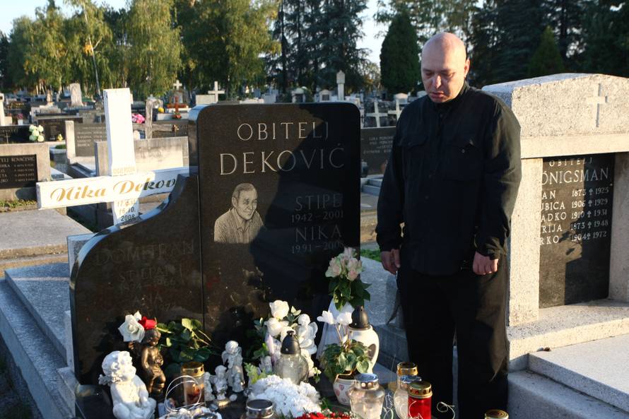nika dekovic