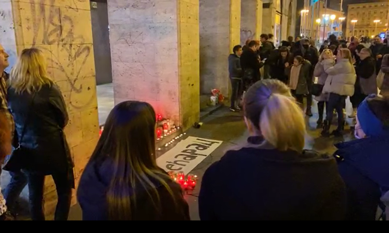 Od Balaševića se oprostili i u Zagrebu: Na Ilici stoji 'Bećarac'