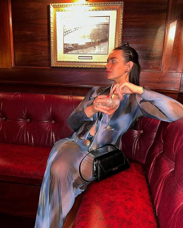 FOTO Skinula je gotovo 90 kila i pokazala svoje vruće tijelo: 'Izgledaš kao prava boginja'