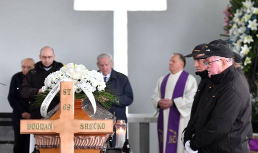 FOTO ZBOGOM, &Ccaron;E&Ccaron;I: Ovako su ispratili legendarnog Bogdana