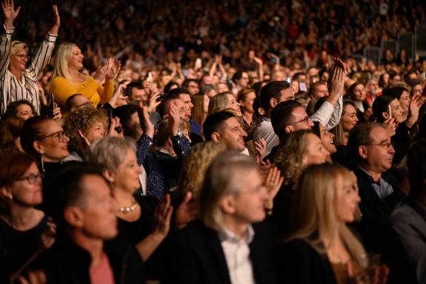 Zdravko Čolić održao je koncert u Areni Zagreb
