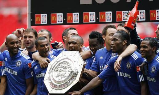 Sudac obilježio Community Shield, trofej uzeo Chelsea