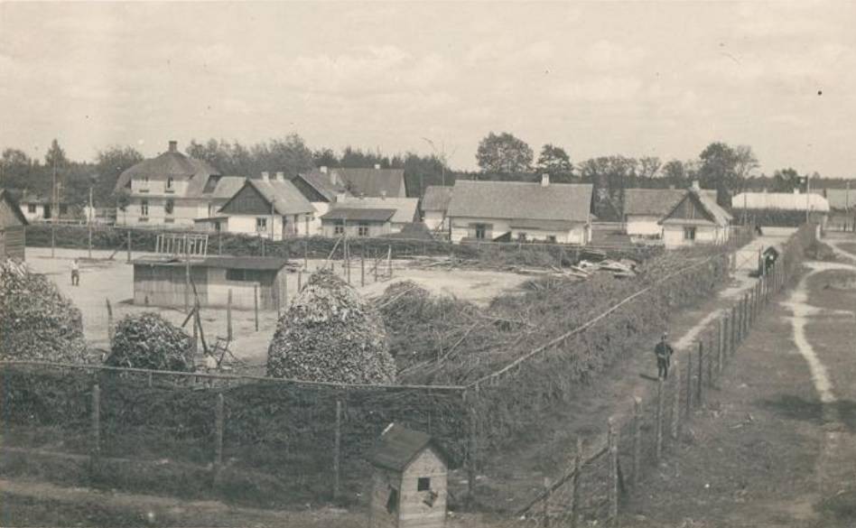 Prvi put objavili nikad viđene fotografije zloglasnog logora