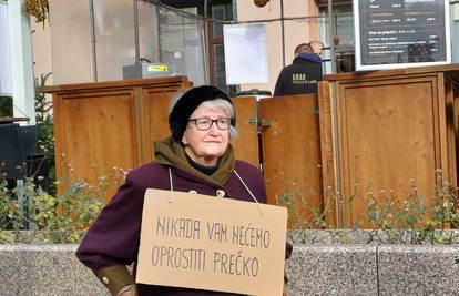 VIDEO Počeo prosvjed roditelja na Trgu: 'Sigurnost nije luksuz, to je potreba, to je naše pravo'