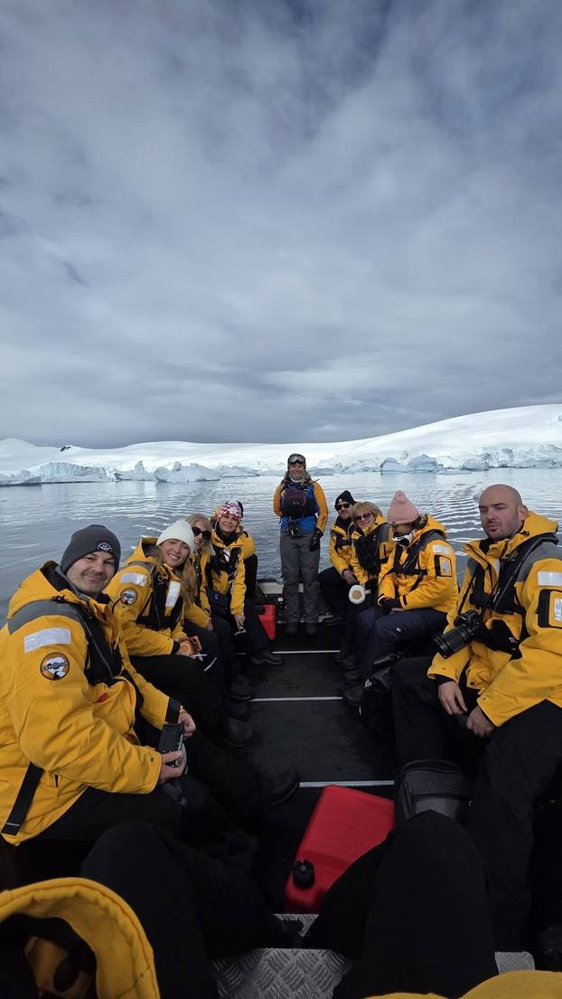 FOTO Ovo je ekipa koja je otišla na Antartiku za 17 tisuća eura