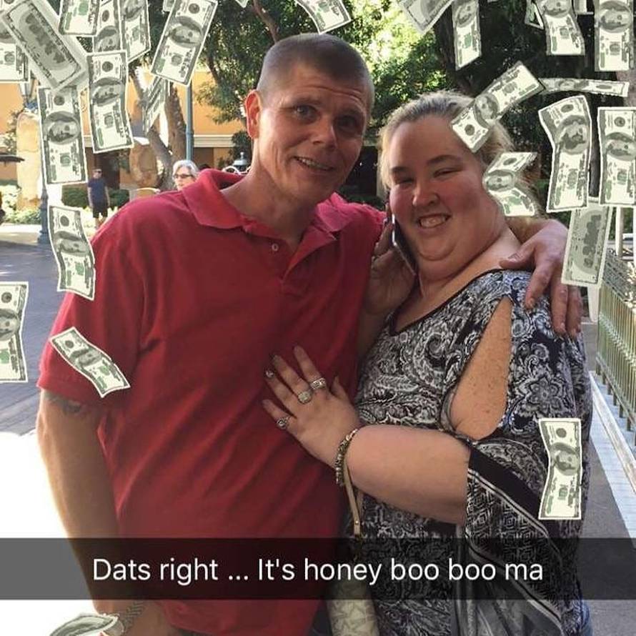 Trne joj ruka, gotovo je slijepa, a od droge joj ispadaju i zubi...