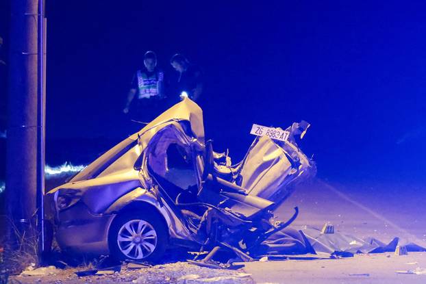 Zagreb: Teška prometna nesreća u kojoj je jedna osoba smrtno stradala