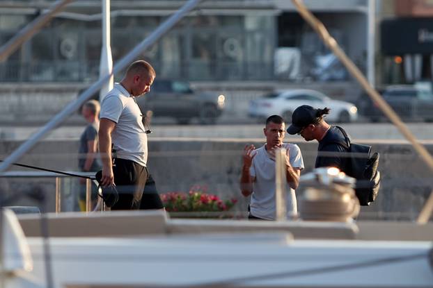 EKSKLUZIVNO Zadar: Dani Olmo s djevojkom i prijateljima odmara na luksuznoj jahti