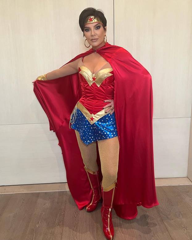 FOTO Zahvate i operacije Kris ne skriva: Evo što je sve radila...