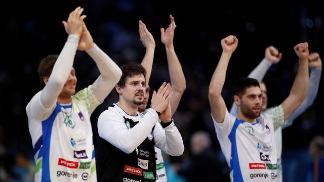 Men's Handball - Russia v Slovenia - 2017 Men's World Championship Second Round, Eighth Finals