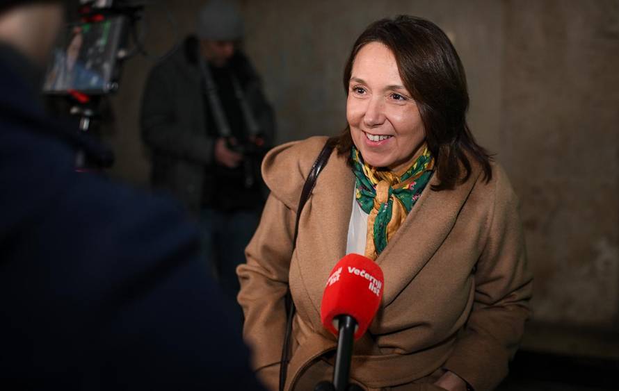 Zagreb: Dolazak članova HDZ-a na sjednicu šireg Predsjedništva i Nacionalnog odbora stranke