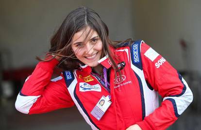 Nova ženska nada u Formuli 1: Kolumbijka Calderon u Sauberu