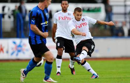 Mladenov prvijenac: Petrić je zabio za Fulham, Ivo za HSV