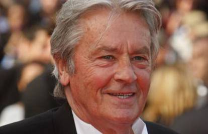 Alain Delon bio je na operaciji srca: Otkucaji su bili nepravilni