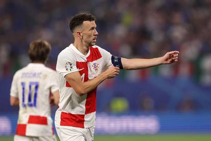 FOTO Koliko 'vatreni' igraju u klubovima: Oršić skoro koliko i Modrić, trojica ispod Perišića!