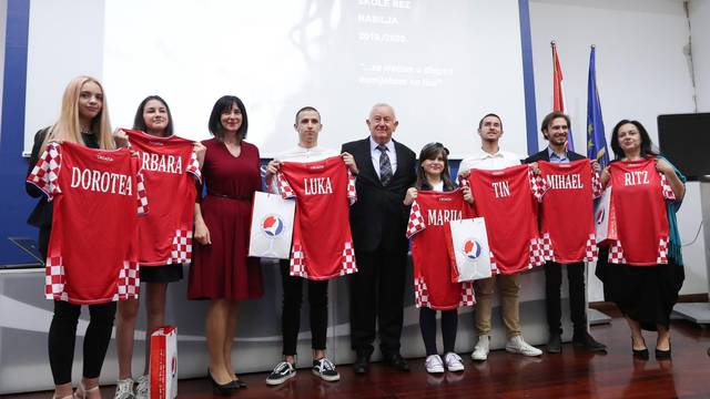 Zagreb: Dodjela godišnjih nagrada "Luka Ritz" za promicanje tolerancije i škole bez nasilja