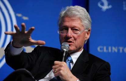 Billu Clintonu drago što je posjetio 'makedonsku' Budvu