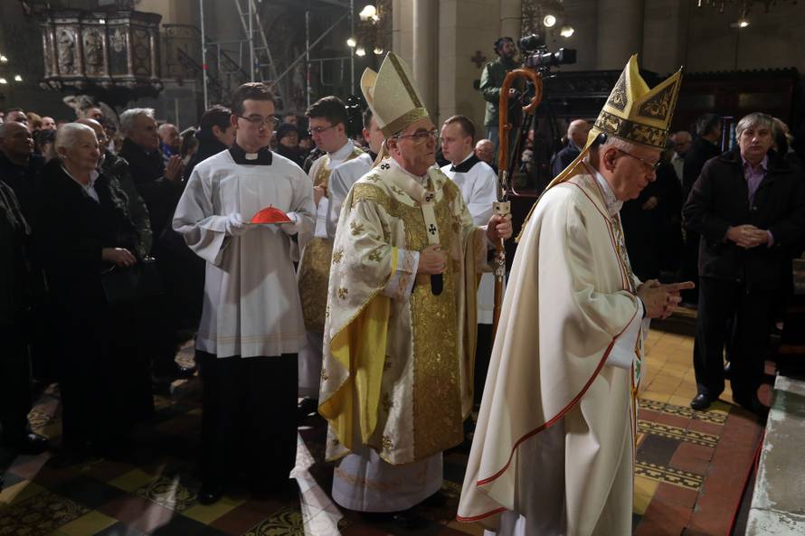 Devčić: Mnogima su trgovački centri danas zamijenili Crkvu