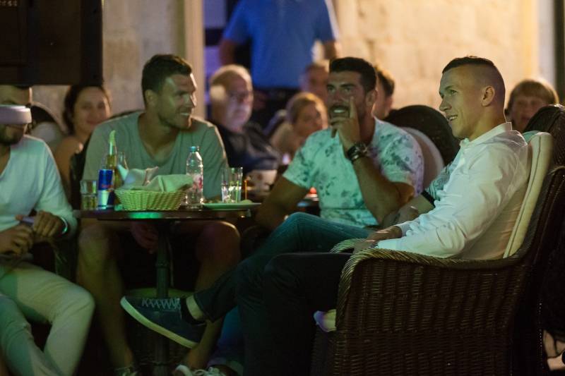Perišić, Kalinić i Džeko gledali četvrtfinale Eura u Dubrovniku