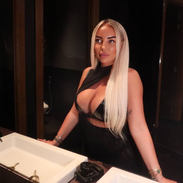 Zvijezda Chelseaja otišla je na romantično Valentinovo dok su suigrači igrali protiv Jakirovića