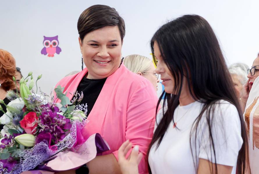 Drvenik: Nakon 17 godina ponovno otvorena škola na otoku