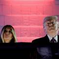 Trumpu hladnoća kvari planove, svirat će mu Village People, a dolazi i potpredsjednik Kine