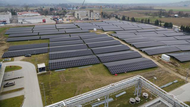 PLIVA i E.ON u Savskom Marofu u rad pustili solarnu elektranu